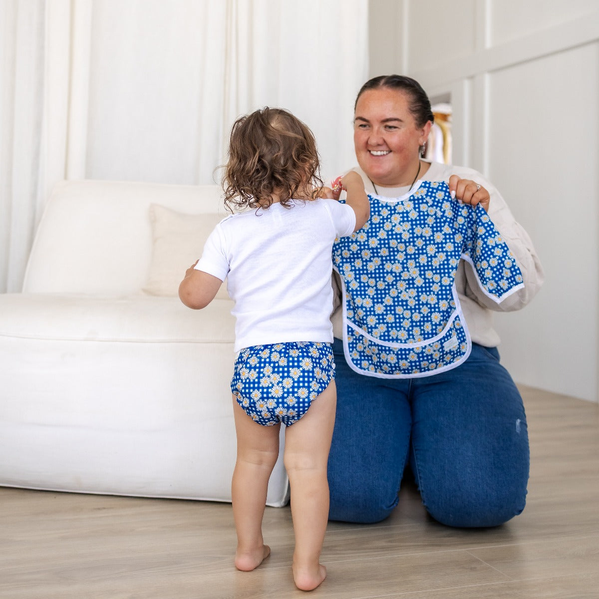 Bear & Moo Sleeved Bib | Waterproof Reusable Bib | Daisy Gingham print