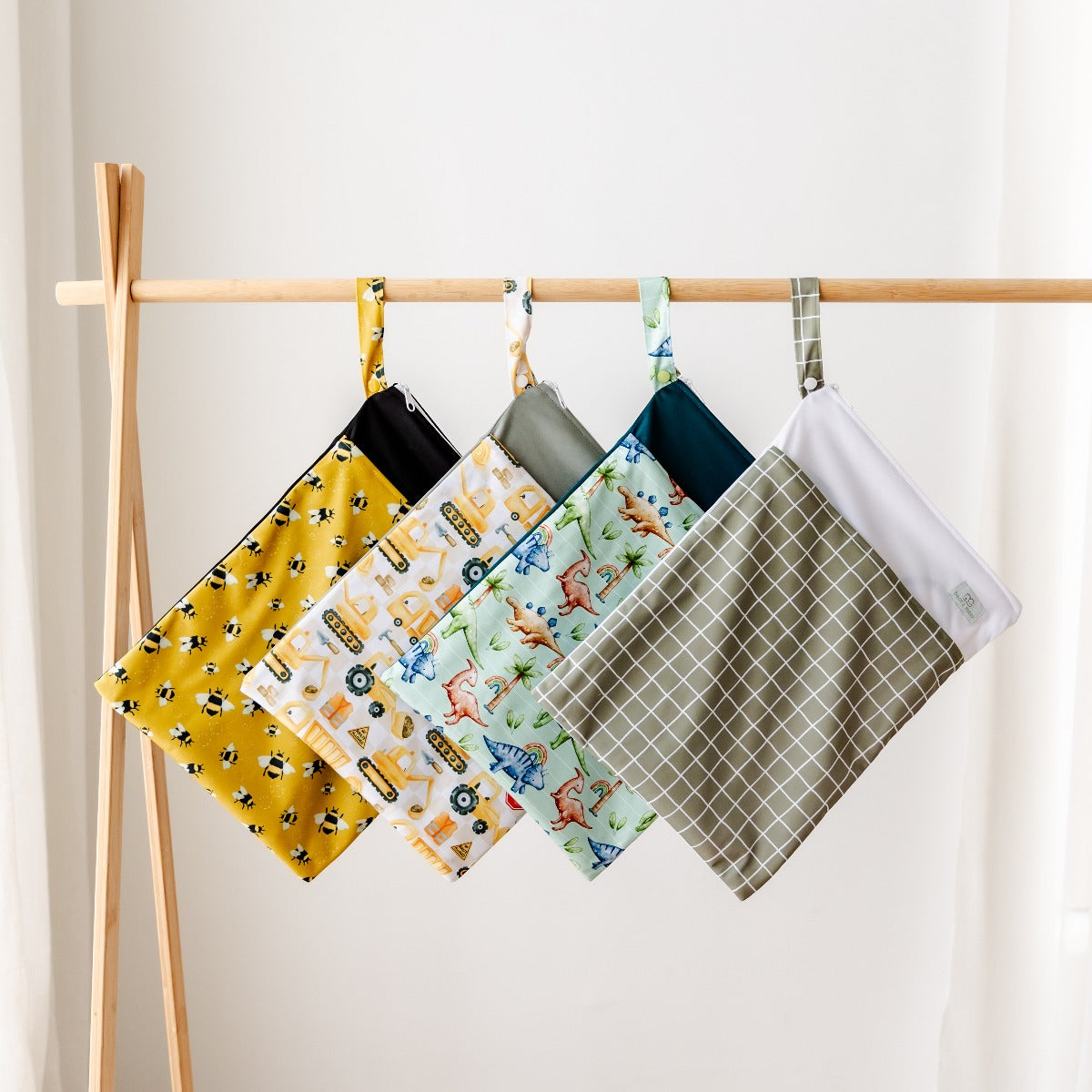 Bear & Moo Large Wet Bag | Large Swim Bag | Large Water Resistant Nappy Bag