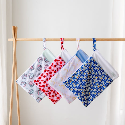 Bear & Moo Large Wet Bag | Large Swim Bag | Large Water Resistant Nappy Bag