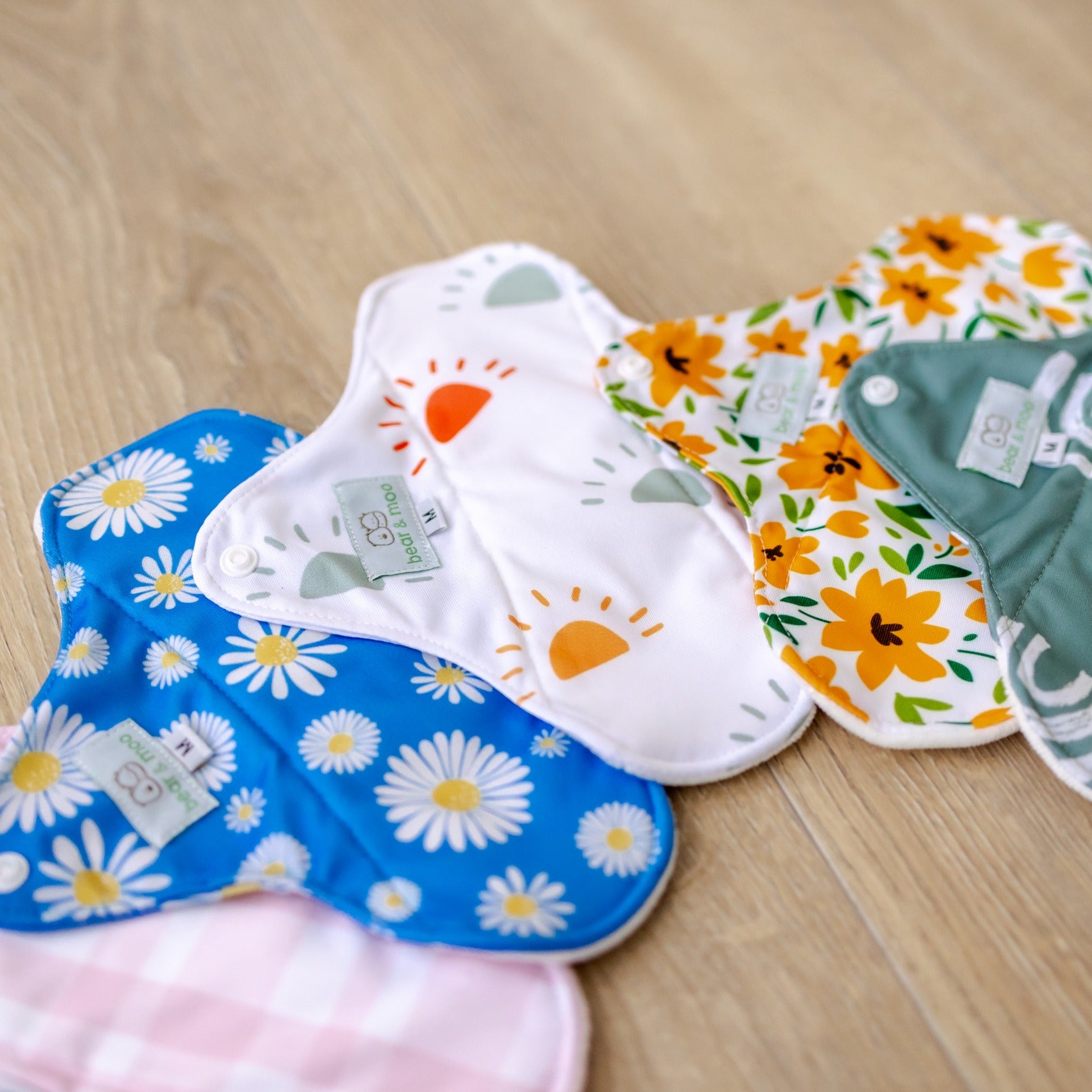 Reusable Sanitary Pad from Bear & Moo | Summer Daisies