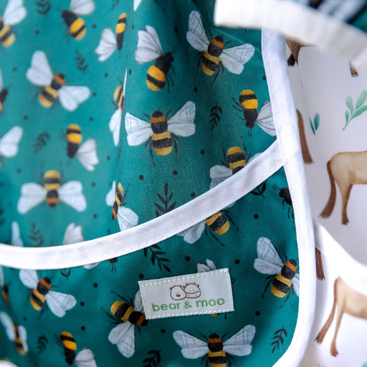 Sleeved Bib | Bees & Leaves